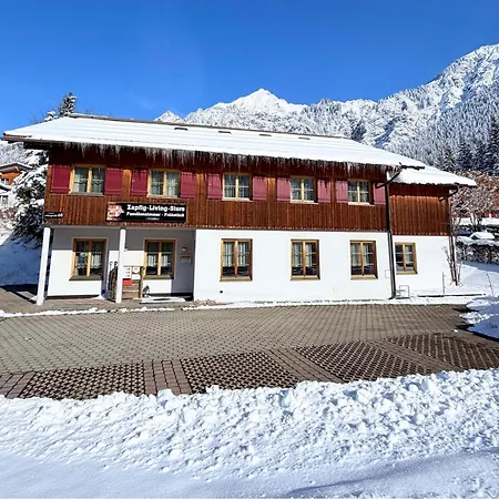 Zapfig Living Guest house 3*